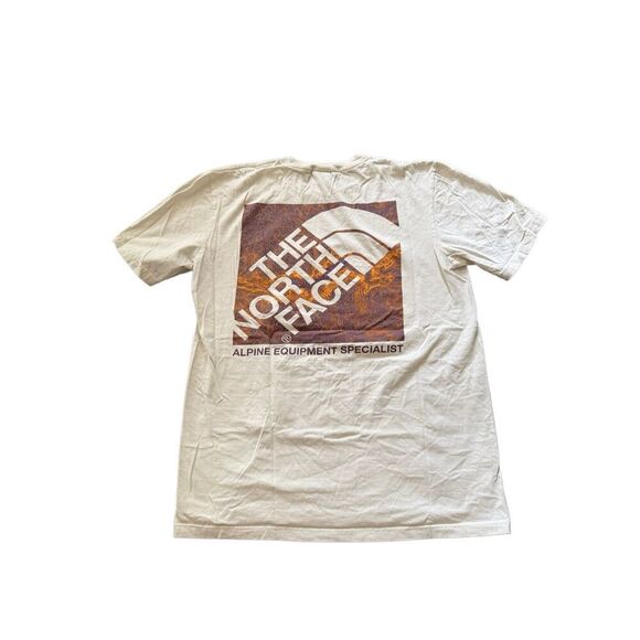 The north face tee - Picture 2 of 3
